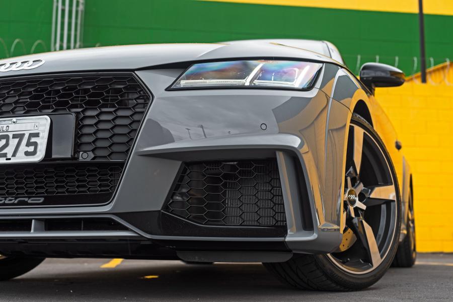 Детали экстерьера Audi TT RS Coupe (8S) 2018 года  (LA) (фото 9 из 10)